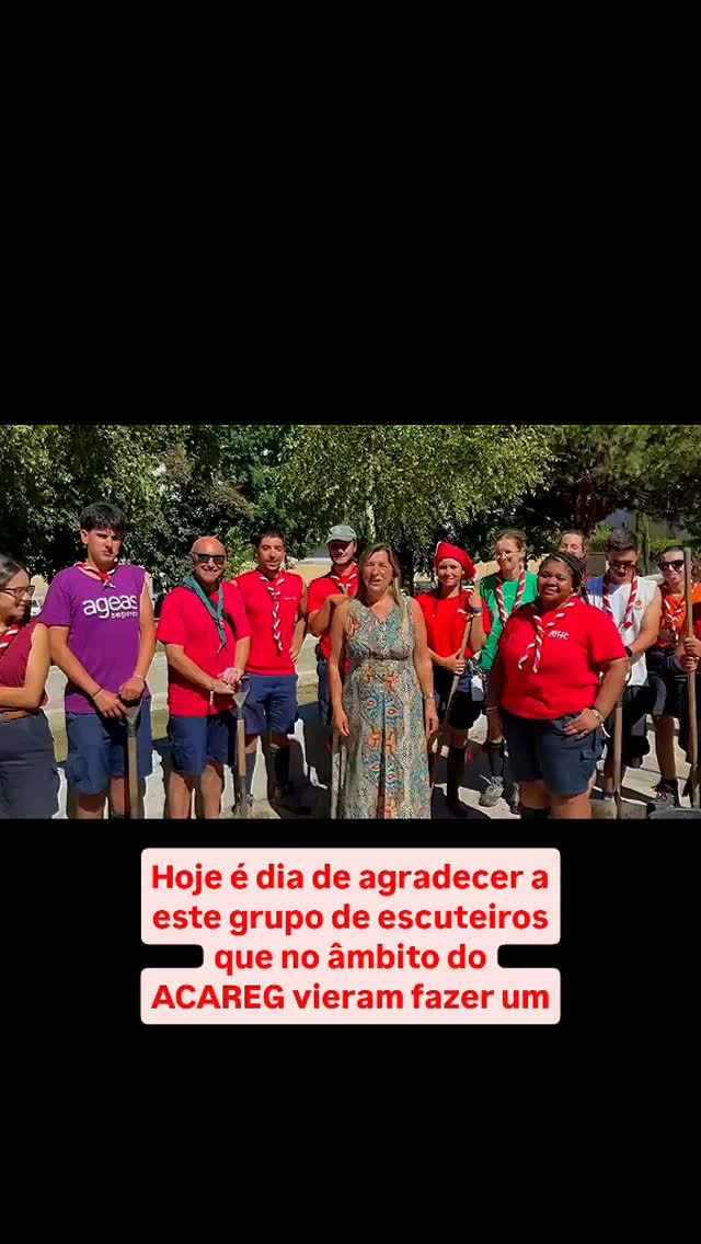 Caminheiros no Parque Arborizado